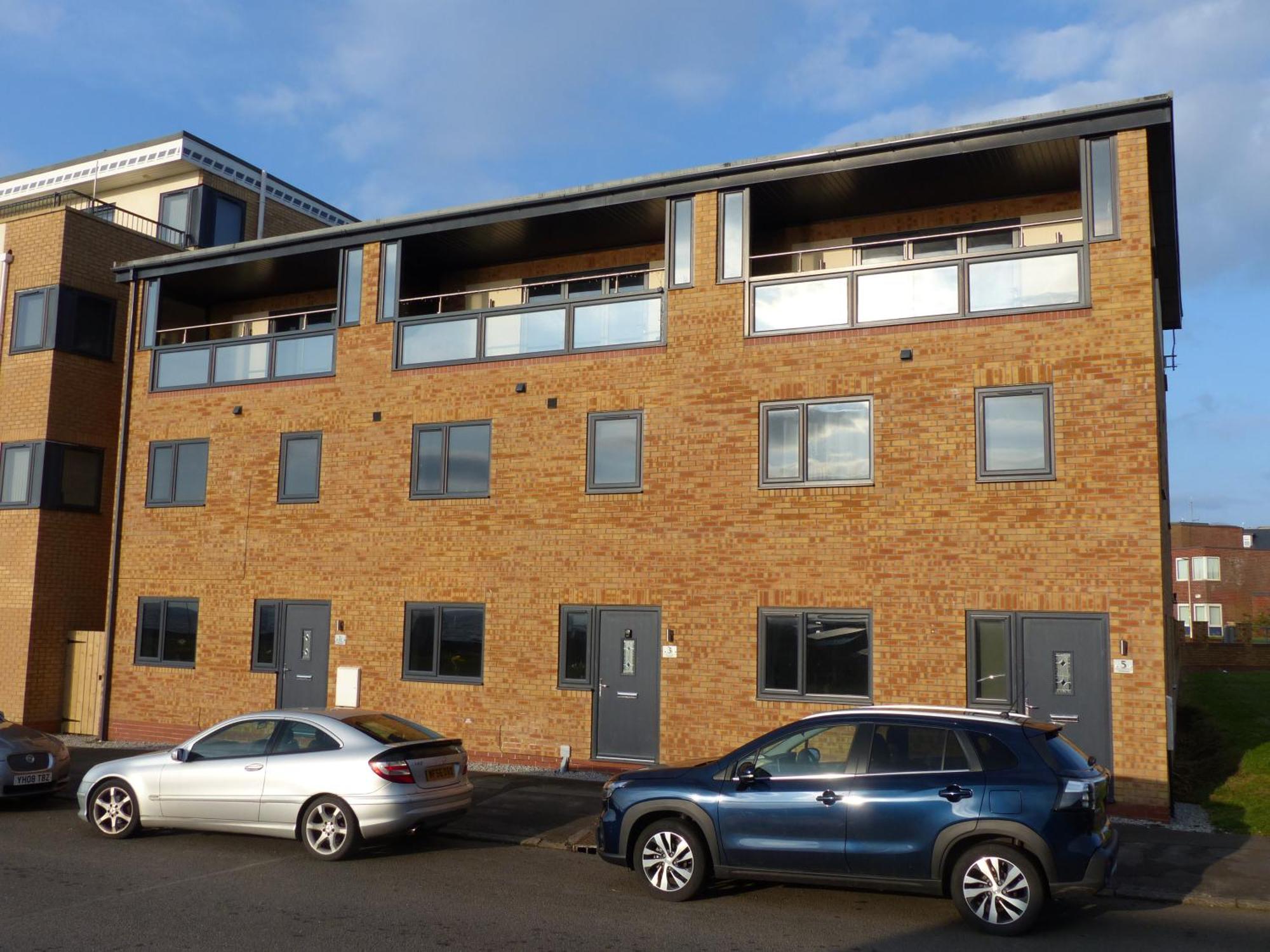 Seashell - Duplex With Sea Views And Balconies Hornsea