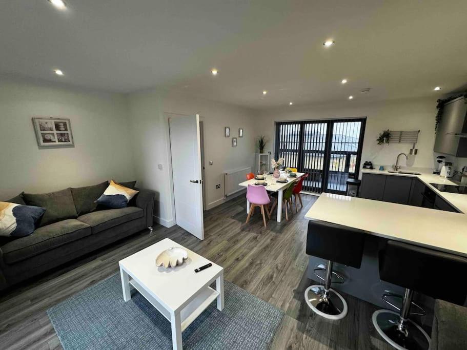 Seashell - Duplex With Sea Views And Balconies *